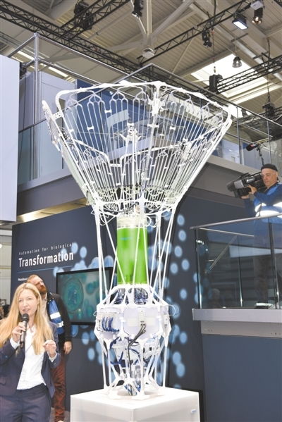 以數(shù)字化和可持續(xù)發(fā)展推動工業(yè)轉型